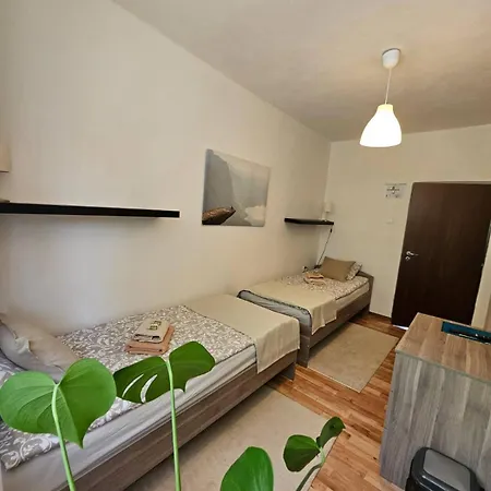 Paradajs - Pri Jazere Aparthotel Banská Štiavnica