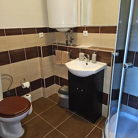 Aparthotel Paradajs - Pri Jazere *