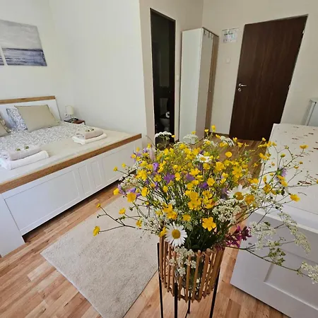 Aparthotel Paradajs - Pri Jazere