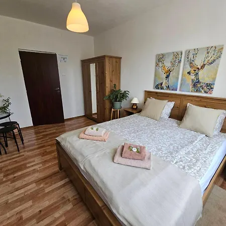 Paradajs - Pri Jazere Aparthotel Banska Stiavnica